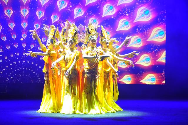 (260201) -- TUNIS, Feb. 1, 2026 (Xinhua) -- Artists stage a performance during a cultural event celebrating the upcoming Chinese New Year in Tunis, Tunisia, Jan. 31, 2026. Kicking off here on Saturday, the two-day event is themed on the Chinese New Year and the ancient Silk Road. (Photo by Adel Ezzine/Xinhua)