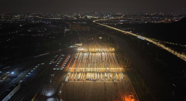 (260201) -- GUANGZHOU, Feb. 1, 2026 (Xinhua) -- An aerial drone photo taken on Feb. 1, 2026 shows high-speed trains at a maintenance depot in Guangzhou, south China's Guangdong Province.
  High-speed trains across China are getting ready for the country's upcoming annual Spring Festival travel rush, also known as chunyun, which begins on Feb. 2 in 2026. Each year during this peak travel season, millions of people working, studying or living away from their hometowns return home for the Spring Festival, China's most important traditional holiday, forming the world's largest annual human migration. (Xinhua/Deng Hua)