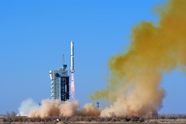 (260201) -- BEIJING, Feb. 1, 2026 (Xinhua) -- A Long March-2C carrier rocket carrying an Algerian remote sensing satellite blasts off from the Jiuquan Satellite Launch Center in northwest China, Jan. 31, 2026. Launched at 12:01 p.m. (Beijing Time), the satellite has been successfully sent into its planned orbit.
  The Algerian satellite will be primarily used for land planning and disaster prevention and mitigation. (Photo by Wang Jiangbo/Xinhua)