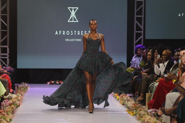 (260201) -- NAIROBI, Feb. 1, 2026 (Xinhua) -- A model walks on the runway during the Nairobi Fashion Week at the Sarit Centre in Nairobi, Kenya, Jan. 31, 2026. (Photo by Henry Naminde/Xinhua)