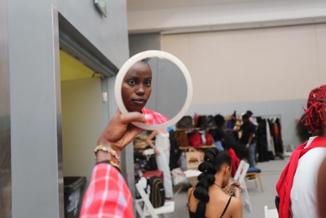 (260201) -- NAIROBI, Feb. 1, 2026 (Xinhua) -- This photo shows the reflection of a model during the Nairobi Fashion Week at the Sarit Centre in Nairobi, Kenya, Jan. 31, 2026. (Photo by Henry Naminde/Xinhua)