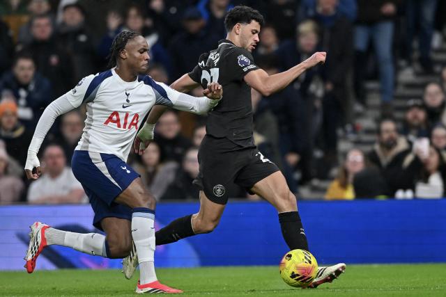 (260202) -- LONDON, Feb. 2, 2026 (Xinhua) -- Matheus Nunes (R) of Manchester City vies with Mathys Tel of Tottenham Hotspur during the English Premier League match between Tottenham Hotspur and Manchester City in London, Britain, on Feb. 1, 2026. (Xinhua)