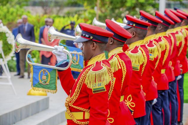 (260202) -- KIGALI, Feb. 2, 2026 (Xinhua) -- A military band performs during the 32nd National Heroes' Day commemoration at the National Heroes Mausoleum in Remera Sector, Gasabo District of Kigali, Rwanda, Feb. 1, 2026.
  Rwanda on Sunday paid tribute to the nation's heroes during the 32nd National Heroes' Day commemoration across the country. (Photo by Cyril Ndegeya/Xinhua)