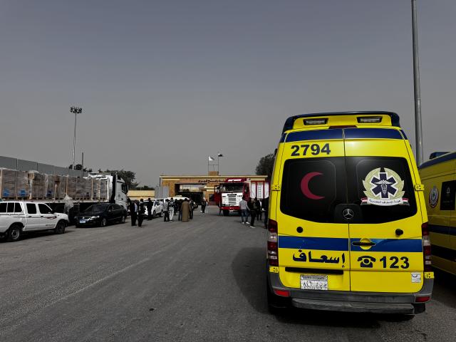 (260202) -- NORTH SINAI, Feb. 2, 2026 (Xinhua) -- An Egyptian ambulance is pictured at the Egyptian side of the Rafah border crossing in North Sinai, Egypt, Feb. 2, 2026. The Rafah land crossing began operating on Monday, with a number of Palestinians arriving on the Egyptian side of the crossing to prepare for entry into the Gaza Strip, Palestinian sources said.
   The limited operation followed an initial trial phase conducted on Sunday and comes as part of the ceasefire agreement between Israel and Hamas, according to the sources. (Str/Xinhua)
