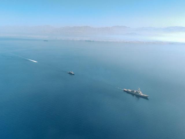 (260202) -- JERUSALEM, Feb. 2, 2026 (Xinhua) -- Israeli and U.S. naval forces participate in a joint drill in the Red Sea on Feb. 1, 2026. Israeli and U.S. naval forces held a joint drill in the Red Sea on Sunday, the Israeli military said Monday, highlighting strengthened maritime cooperation as regional tensions with Iran continue to rise. (Israel Defense Forces/Handout via Xinhua)