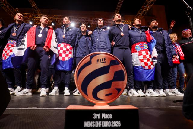 (260203) -- ZAGREB, Feb. 3, 2026 (Xinhua) -- Croatia's handball team members are seen during the ceremonial welcome for the Croatian Handball Team players in Zagreb, Croatia on Feb. 2, 2026. Croatia won the bronze medal at the 2026 EHF European Men's Handball Championship. (Photo by Marko Lukunic/PIXSELL via Xinhua)