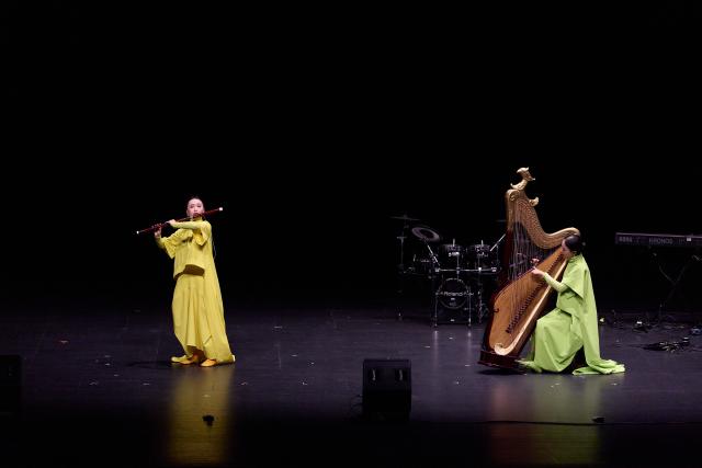 (260203) -- SEVILLE, Feb. 3, 2026 (Xinhua) -- Members of the Shanghai Chinese Orchestra perform during "Colors of China" concert at the Cartuja Center in Seville, Spain, Feb. 2, 2026. With the Chinese New Year of the Horse just over the horizon on Feb. 17, the Shanghai Chinese Orchestra on Monday kicked off a tour of Spain with a concert called "Colors of China" in the southern Spanish city of Seville.
   The concert at the Cartuja Center featured traditional Chinese musical instruments combined with contemporary musical expression, and explored themes of nature, life and emotion through a range of tones and rhythmic structures. The performance attracted a large and enthusiastic local audience in the evening.
   The Shanghai Chinese Orchestra's Spain tour will continue through Feb. 10, with upcoming performances in Salamanca and Valencia. (Xinhua/Meng Dingbo)
