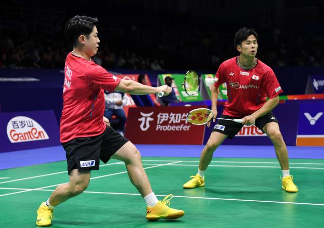 (260203) -- QINGDAO, Feb. 3, 2026 (Xinhua) -- Hoki Takuro (L)/Kobayashi Yugo of Japan compete in the men's doubles match against Eng Keat Wesley Koh/Donovan Willard Wee of Singapore during the Group C match at Badminton Asia Team Championships 2026 in Qingdao, east China's Shandong Province, Feb. 3, 2026. (Xinhua/Li Ziheng)