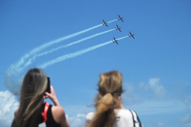 (260203) -- SINGAPORE, Feb. 3, 2026 (Xinhua) -- Airplanes of the Indonesian Air Force's Jupiter Aerobatic Team perform during a flying display at the Singapore Airshow in Singapore's Changi Exhibition Center, Feb. 3, 2026. The 10th Singapore Airshow opened on Tuesday at the Changi Exhibition Center and runs until Feb. 8. (Photo by Then Chih Wey/Xinhua)