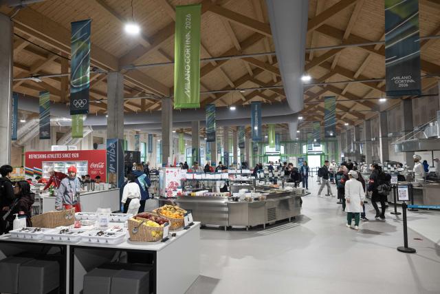 (260203) -- MILAN, Feb. 3, 2026 (Xinhua) -- Photo taken on Feb. 3, 2026 shows the dining hall of the Olympic Village ahead of the 2026 Milan-Cortina Winter Olympics in Milan, Italy. (Xinhua/Zhang Haofu)