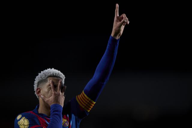 (260204) -- ALBACETE, Feb. 4, 2026 (Xinhua) -- Ronald Araujo of Barcelona celebrates during the Copa del Rey quarterfinal match between Albacete and Barcelona in Albacete, Spain, Feb. 3, 2026. (Str/Xinhua)