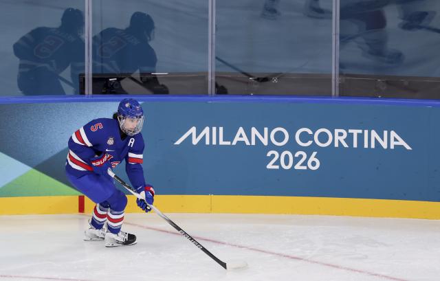 (260205) -- MILAN, Feb. 5, 2026 (Xinhua) -- Megan Keller of the United States competes during the ice hockey Women's Preliminary Round Group A match between the United States and the Czech Republic at the Milan-Cortina 2026 Olympic Winter Games in Milan, Italy, Feb. 5, 2026. (Xinhua/Wang Kaiyan)