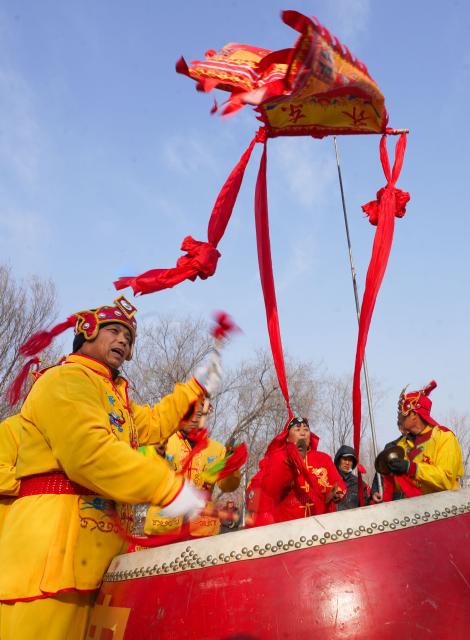 (260206) -- BEIJING, Feb. 6, 2026 (Xinhua) -- A drum performing team gives a show for villagers at a square in Taizi Town, Zouping City of east China's Shandong Province, Feb. 5, 2026. With the Spring Festival drawing near, various festive events are held across the country to celebrate the Chinese New Year. (Photo by Dong Naide/Xinhua)