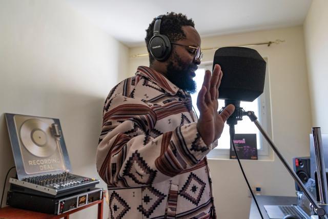 (260206) -- NAIROBI, Feb. 6, 2026 (Xinhua) -- Fanuel Mulwa practices singing at home in Kajiado County, Kenya, Jan. 16, 2026.
  Fanuel Mulwa was over the moon after outperforming dozens of contestants to win Sing for Africa, a Chinese-supported musical talent show launched in Nairobi, Kenya's capital, in November 2025.
   The artist competed in every episode of the contest, impressing judges with his smooth vocals, confidence, and commanding stage presence.
   "The experience was good, and the artists were highly competitive. During the auditions, I performed a song called Kwaheri -- the Swahili word for goodbye -- as a way of moving on from a previous heartbreak," Mulwa told Xinhua ahead of the finals.
   Meeting local music legends during auditions at a studio in Nairobi was uplifting, he said, adding that encouragement from judges pushed him to refine his craft and aim for victory in a contest that captivated audiences in Kenya and beyond.
   Mulwa said the experience sharpened his songwriting skills, and he plans to use the prize money of one million Kenyan shillings (about 7,700 U.S. dollars) to set up a studio to nurture the next generation of musical talent in the country.
    TO GO WITH "Feature: Chinese-backed musical talent show unlocks creative genius of Kenyan youth" (Xinhua/Xie Jianfei)