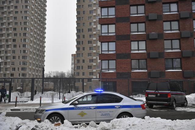 (260206) -- MOSCOW, Feb. 6, 2026 (Xinhua) -- A police car parks near a residential building beside Volokolamsk Highway in Moscow, Russia, Feb. 6, 2026. Russian Defense Ministry Lieutenant General Vladimir Alekseyev was hospitalized after an assassination attempt on Friday in northwest Moscow, the Russian Investigative Committee said.
   According to the committee, an unidentified individual fired several shots at Alekseyev inside a residential building near Volokolamsk Highway before fleeing the scene.
   A criminal case has been opened on charges of attempted murder and illegal firearms trafficking, and further investigation is underway, it added. (Photo by Alexander Zemlianichenko Jr/Xinhua)