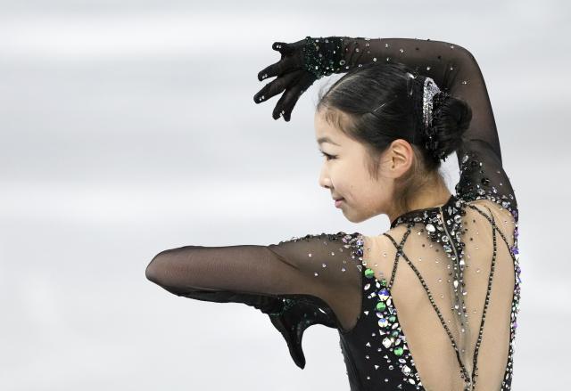 (260206) -- MILAN, Feb. 6, 2026 (Xinhua) -- Zhang Ruiyang of China performs during the women single skating short program of the figure skating team event of the Milan-Cortina 2026 Olympic Winter Games in Milan, Italy, Feb. 6, 2026. (Xinhua/Xue Yuge)