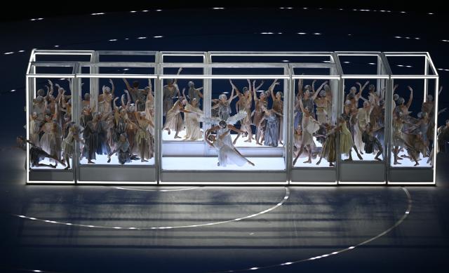 (260206) -- MILAN, Feb. 6, 2026 (Xinhua) -- Artists perform during the opening ceremony of the Milan-Cortina 2026 Olympic Winter Games at the San Siro Olympic Stadium in Milan, Italy, Feb. 6, 2026. (Xinhua/Cheng Min)