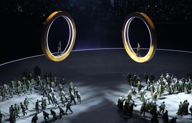 (260206) -- MILAN, Feb. 6, 2026 (Xinhua) -- Artists perform during the opening ceremony of the Milan-Cortina 2026 Olympic Winter Games at the San Siro Olympic Stadium in Milan, Italy, Feb. 6, 2026. (Xinhua/Xue Yuge)