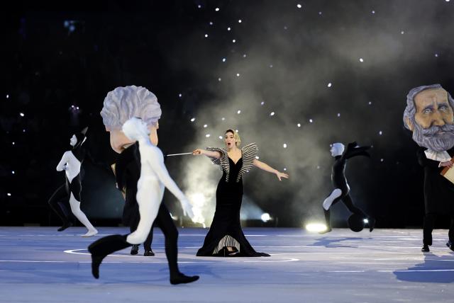 (260206) -- MILAN, Feb. 6, 2026 (Xinhua) -- Artists perform during the opening ceremony of the Milan-Cortina 2026 Olympic Winter Games at the San Siro Olympic Stadium in Milan, Italy, Feb. 6, 2026. (Xinhua/Li Jing)