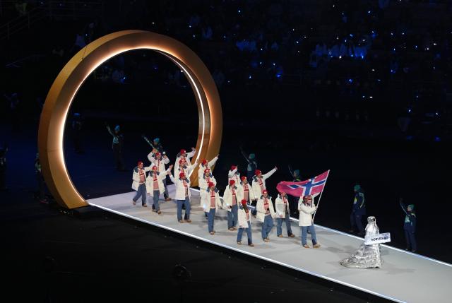 (260207) -- MILAN, Feb. 7, 2026 (Xinhua) -- The delegation of Norway parades into the San Siro Olympic Stadium during the opening ceremony of the Milan-Cortina 2026 Olympic Winter Games in Milan, Italy, Feb. 6, 2026. (Xinhua/Xue Yuge)