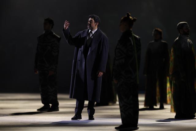 (260207) -- MILAN, Feb. 7, 2026 (Xinhua) -- Artists perform during the opening ceremony of the Milan-Cortina 2026 Olympic Winter Games at the San Siro Olympic Stadium in Milan, Italy, Feb. 6, 2026. (Xinhua/Li Jing)