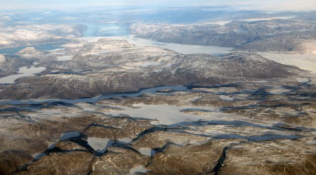 (260207) -- NUUK, Feb. 7, 2026 (Xinhua) -- An aerial photo taken on Feb. 6, 2026 shows the scenery in Greenland, an autonomous territory of Denmark. (Xinhua/Li Ying)
