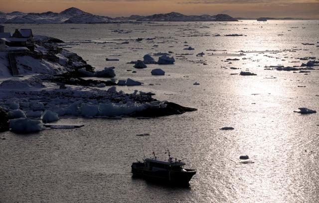 (260207) -- NUUK, Feb. 7, 2026 (Xinhua) -- An icebreaker sails on the sea near Nuuk, Greenland, an autonomous territory of Denmark, Feb. 6, 2026. (Xinhua/Li Ying)