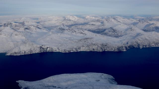(260207) -- NUUK, Feb. 7, 2026 (Xinhua) -- An aerial photo taken on Feb. 6, 2026 shows the scenery in Greenland, an autonomous territory of Denmark. (Xinhua/Li Ying)