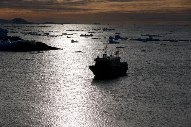 (260207) -- NUUK, Feb. 7, 2026 (Xinhua) -- An icebreaker sails on the sea near Nuuk, Greenland, an autonomous territory of Denmark, Feb. 6, 2026. (Xinhua/Li Ying)
