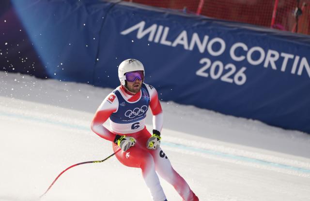 (260207) -- BORMIO, Feb. 7, 2026 (Xinhua) -- Alexis Monney of Switzerland competes during the alpine skiing men's downhill of the Milan-Cortina 2026 Olympic Winter Games in Bormio, Italy, Feb. 7, 2026. (Xinhua/Yan Linyun)