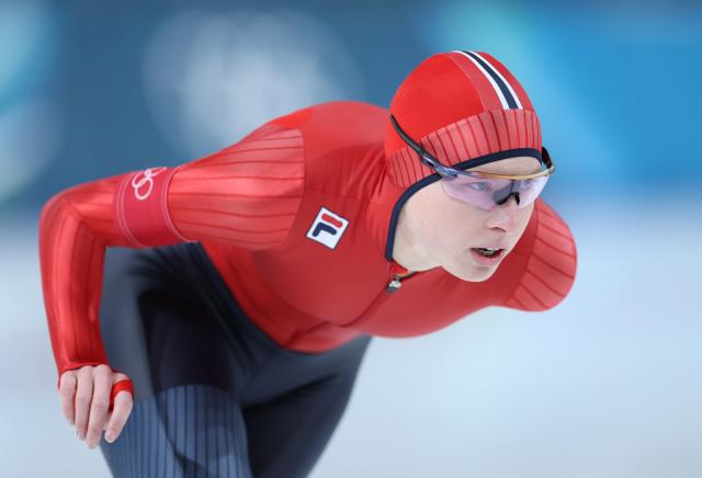 (260207) -- MILAN, Feb. 7, 2026 (Xinhua) -- Ragne Wiklund of Norway competes during the speed skating women's 3000m final at the Milan-Cortina 2026 Olympic Winter Games in Milan, Italy, Feb. 7, 2026. (Xinhua/Du Xiaoyi)