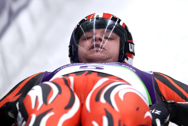 (260207) -- CORTINA D'AMPEZZO, Feb. 7, 2026 (Xinhua) -- Jonas Mueller of Austria competes during the luge men's singles run 1 at the Milan-Cortina 2026 Olympic Winter Games in Cortina, Italy, Feb. 7, 2026. (Xinhua/Ding Xu)