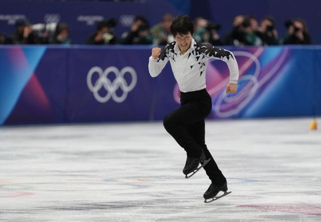 (260207) -- MILAN, Feb. 7, 2026 (Xinhua) -- Kagiyama Yuma of Japan competes during the short program of men single skating for figure skating team event at the Milan-Cortina 2026 Olympic Winter Games in Milan, Italy, Feb. 7, 2026. (Xinhua/Cheng Min)