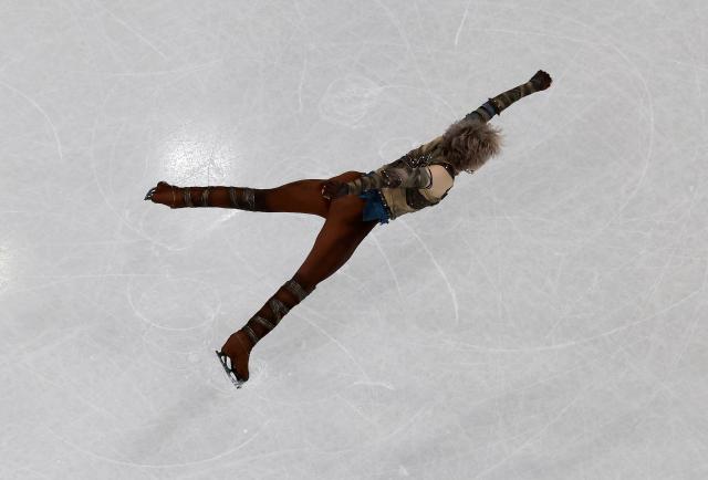 (260207) -- MILAN, Feb. 7, 2026 (Xinhua) -- Ilia Malinin of the United States competes during the short program of men single skating for figure skating team event at the Milan-Cortina 2026 Olympic Winter Games in Milan, Italy, Feb. 7, 2026. (Xinhua/Li Ming)