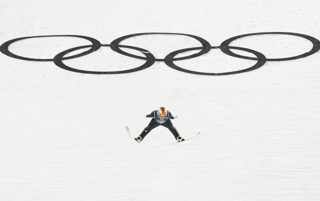 (260207) -- PREDAZZO, Feb. 7, 2026 (Xinhua) -- Anna Odine Stroem of Norway competes during the ski jumping women's normal hill individual at the Milan-Cortina 2026 Olympic Winter Games in Predazzo, Italy, Feb. 7, 2026. (Xinhua/Meng Yongmin)