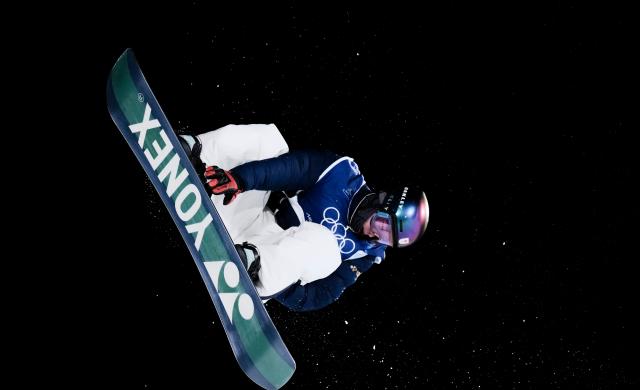 (260207) -- LIVIGNO, Feb. 7, 2026 (Xinhua) -- Kimura Kira of Japan competes during the Snowboard Men's Big Air final at the Milan-Cortina 2026 Olympic Winter Games in Livigno, Italy, Feb. 7, 2026. (Xinhua/Wu Huiwo)