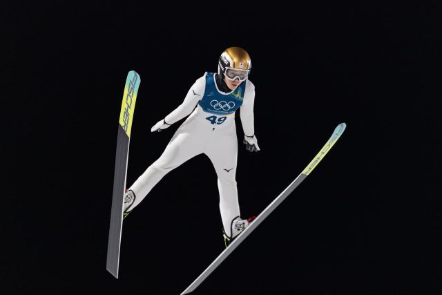 (260208) -- PREDAZZO, Feb. 8, 2026 (Xinhua) -- Maruyama Nozomi of Japan competes during the Ski Jumping Women's Normal Hill Individual of the 2026 Milan-Cortina Winter Olympics in Predazzo, Italy, Feb. 7, 2026. (Xinhua/Huang Wei)