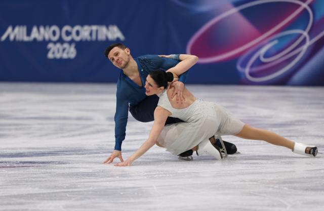 (260208) -- MILAN, Feb. 8, 2026 (Xinhua) -- Charlene Guignard (R)/Marco Fabbri of Italy perform during the free dance of ice dance skating for figure skating team event at the Milan-Cortina 2026 Olympic Winter Games in Milan, Italy, Feb. 7, 2026. (Xinhua/Chen Yichen)