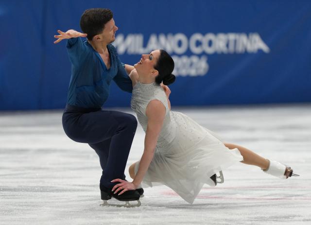 (260208) -- MILAN, Feb. 8, 2026 (Xinhua) -- Charlene Guignard (R)/Marco Fabbri of Italy perform during the free dance of ice dance skating for figure skating team event at the Milan-Cortina 2026 Olympic Winter Games in Milan, Italy, Feb. 7, 2026. (Xinhua/Cheng Min)