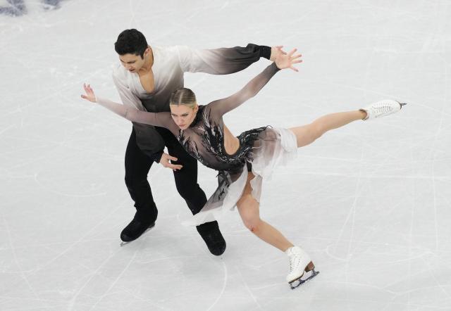 (260208) -- MILAN, Feb. 8, 2026 (Xinhua) -- Marjorie Lajoie (front)/Zachary Lagha of Canada perform during the free dance of ice dance skating for figure skating team event at the Milan-Cortina 2026 Olympic Winter Games in Milan, Italy, Feb. 7, 2026. (Xinhua/Xue Yuge)