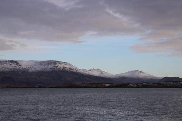 (260208) -- REYKJAVIK, Feb. 8, 2026 (Xinhua) -- This photo taken on Feb. 7, 2026 shows a winter scenery on Iceland. (Xinhua/Zhu Haochen)