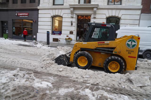 (260208) -- NEW YORK, Feb. 8, 2026 (Xinhua) -- A snowplow removes accumulated snow on a street in New York City, the United States, on Feb. 7, 2026. (Xinhua/Zhang Fengguo)