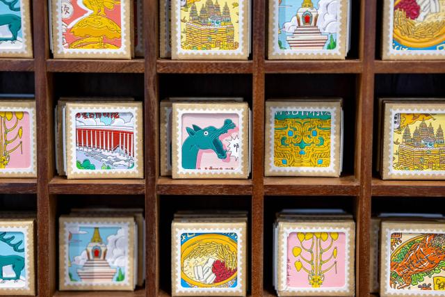 (260208) -- HOHHOT, Feb. 8, 2026 (Xinhua) -- Horse-themed fridge magnets are displayed at a store of the Inner Mongolia Museum in Hohhot, north China's Inner Mongolia Autonomous Region, Feb. 7, 2026.
  A special exhibition themed on horse was held at the Inner Mongolia Museum to celebrate the upcoming Chinese Lunar New Year, the Year of the Horse. (Xinhua/Lian Zhen)