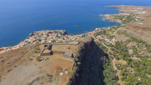 (260208) -- CIDADE VELHA, Feb. 8, 2026 (Xinhua) -- An aerial drone photo taken on Feb. 7, 2026 shows a view of Cidade Velha, Cape Verde. (Photo by Elton Monteiro/Xinhua)