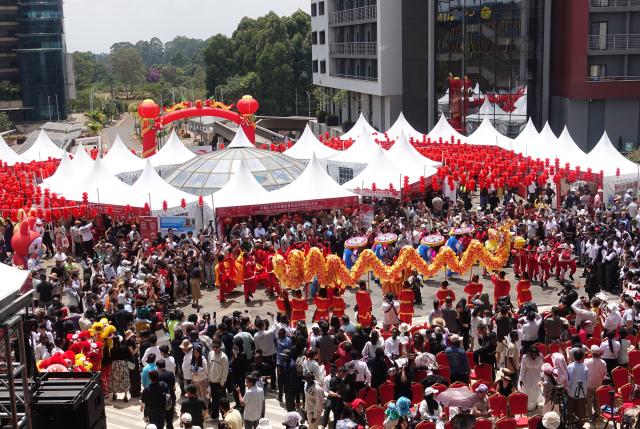 (260208) -- NAIROBI, Feb. 8, 2026 (Xinhua) -- Dancers perform at the 2026 Chinese New Year Gala in Nairobi, Kenya, Feb. 8, 2026. Kenya on Sunday celebrated the 2026 Chinese New Year Gala in Nairobi, bringing together dignitaries including senior government officials, diplomats, industry leaders, and hundreds of local and foreign visitors.
   The day-long event, held at Two Rivers Mall, featured cultural performances such as dragon and lion dances, contemporary music, and showcases of Chinese costumes and cuisine. (Xinhua/Liu Qiong)