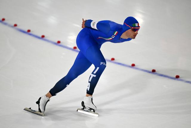 (260208) -- MILAN, Feb. 8, 2026 (Xinhua) -- Riccardo Lorello of Italy competes during the speed skating men's 5000m match at the Milan-Cortina 2026 Olympic Winter Games in Milan, Italy, Feb. 8, 2026. (Xinhua/Wu Wei)