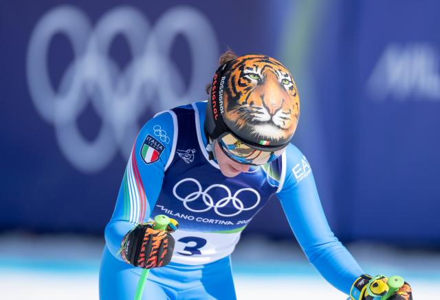 (260208) -- CORTINA D'AMPEZZO, Feb. 8, 2026 (Xinhua) -- Federica Brignone of Italy reacts after the alpine skiing women's downhill at the Milan-Cortina 2026 Olympic Winter Games in Cortina, Italy, Feb. 8, 2026. (Xinhua/Fei Maohua)