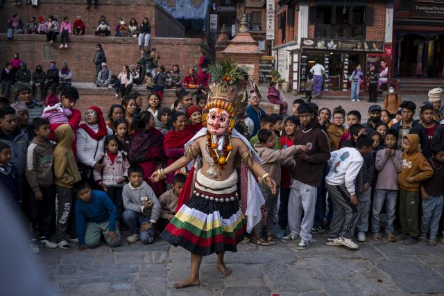 (260209) -- BHAKTAPUR, Feb. 9, 2026 (Xinhua) -- A masked dancer in traditional attire performs mask dance of Mahakali Naach in Bhaktapur, Nepal, on Feb. 8, 2026. (Photo by Hari Maharjan/Xinhua)