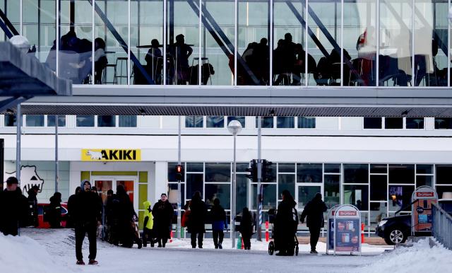 (260209) -- NUUK, Feb. 9, 2026 (Xinhua) -- People spend their time at a shopping mall in Nuuk, Greenland, an autonomous territory of Denmark, on Feb. 8, 2026. (Xinhua/Li Ying)