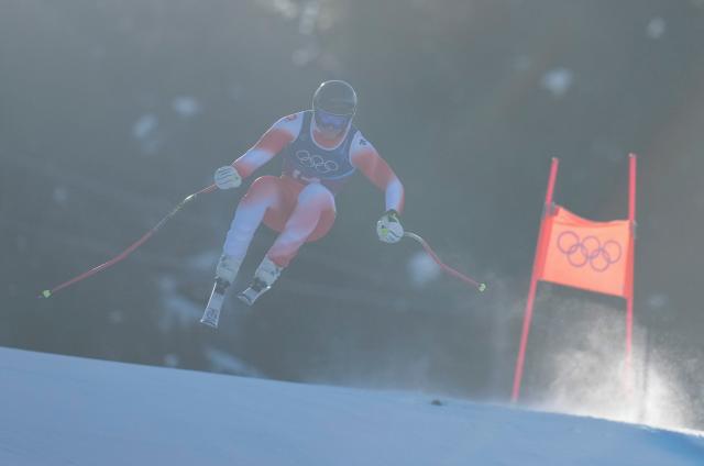 (260209) -- BORMIO, Feb. 9, 2026 (Xinhua) -- Franjo von Allmen of Switzerland 2 competes during the alpine skiing men's team combined at the Milan-Cortina 2026 Olympic Winter Games in Bormio, Italy, Feb. 9, 2026. (Xinhua/Hu Huhu)